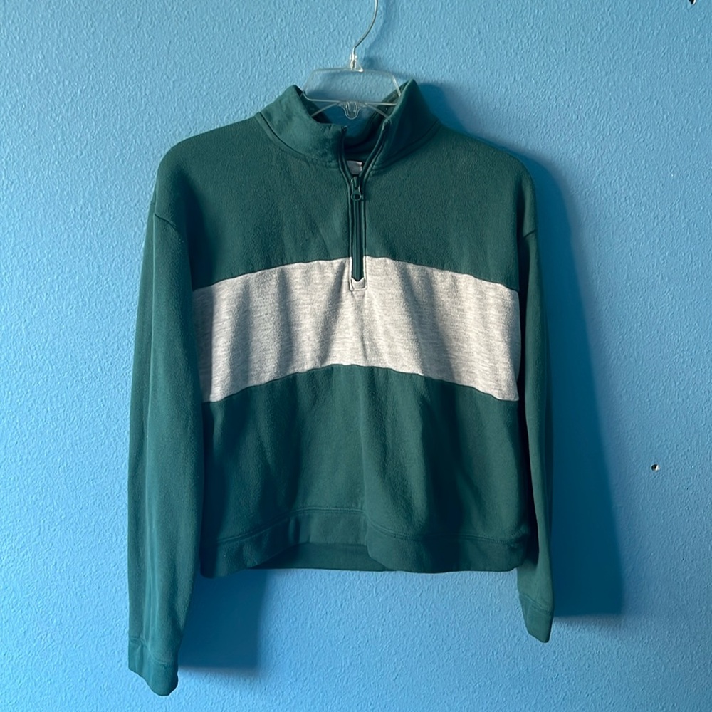 Colsie size M half zip jacket
